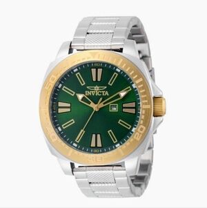 Invicta Speedway w/ Green Dial 46mm